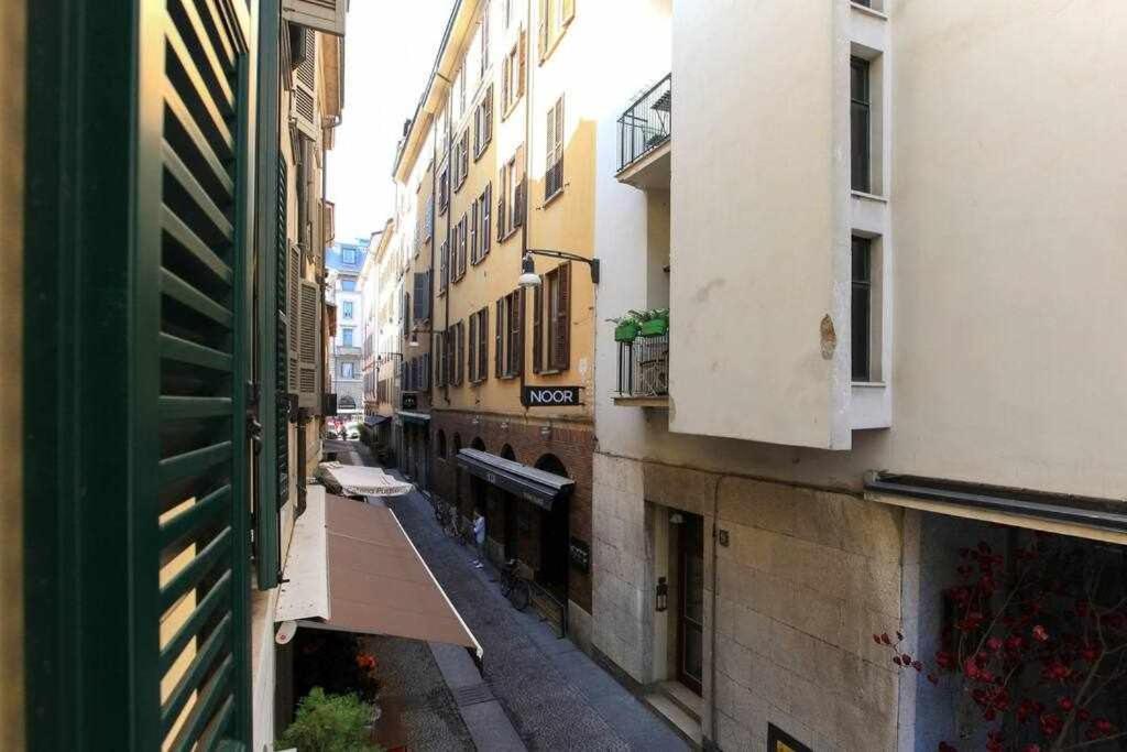 Brera Area Lovely Apt Close To Piazza Duomo Milão Exterior foto