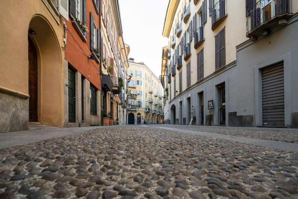 Brera Area Lovely Apt Close To Piazza Duomo Milão Exterior foto